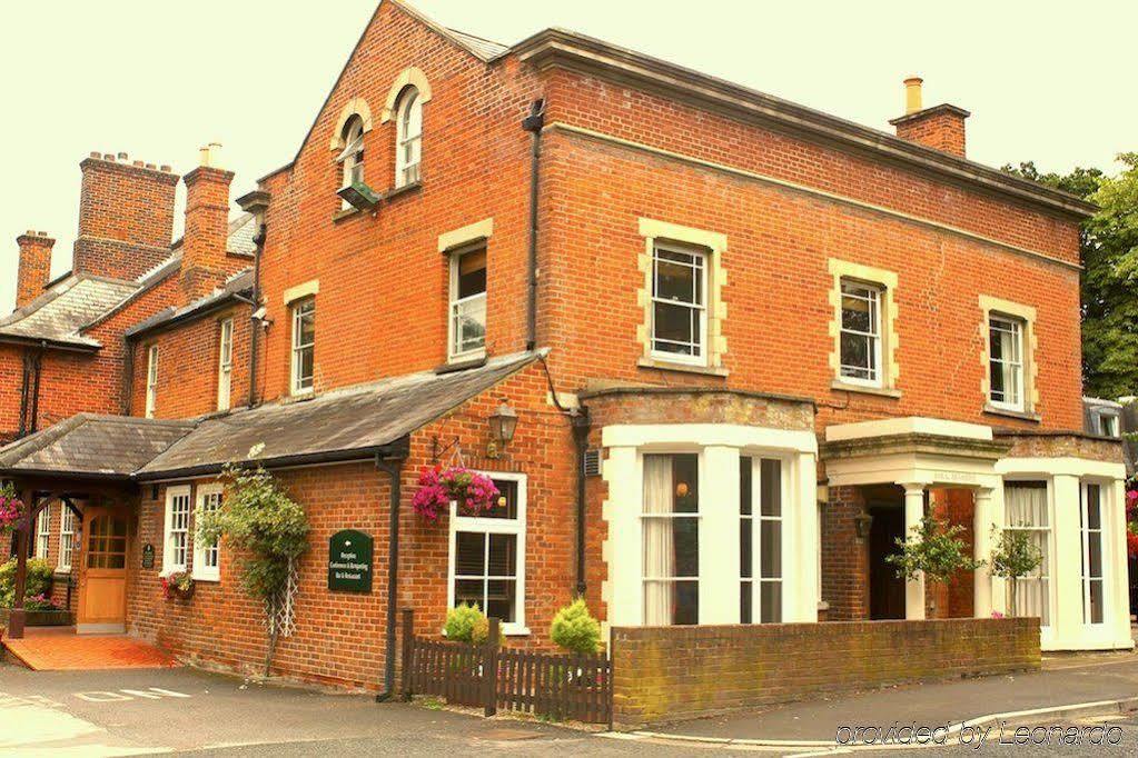 Waterloo Hotel クロウソーン エクステリア 写真